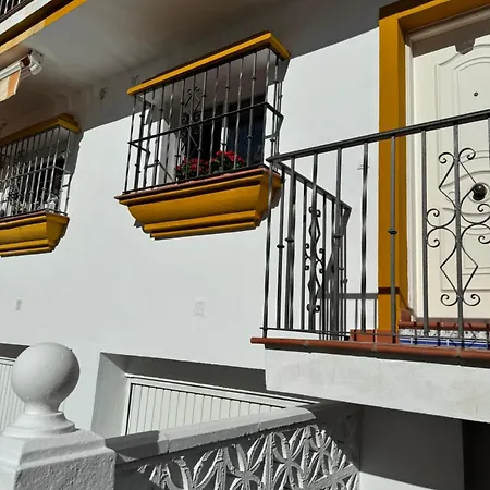 Atico 803 * 埃斯特波纳